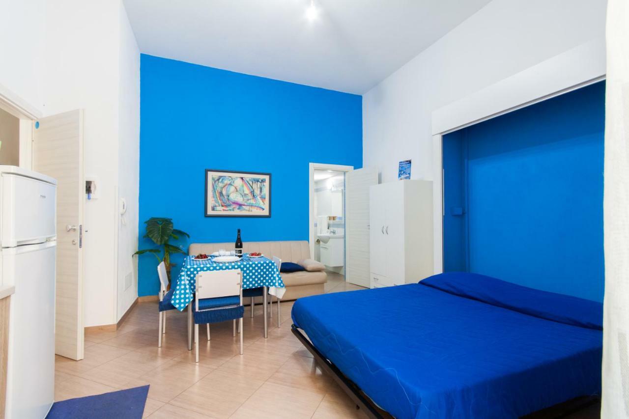 Casa Vacanze Del Golfo カステッランマーレ・デル・ゴルフォ エクステリア 写真