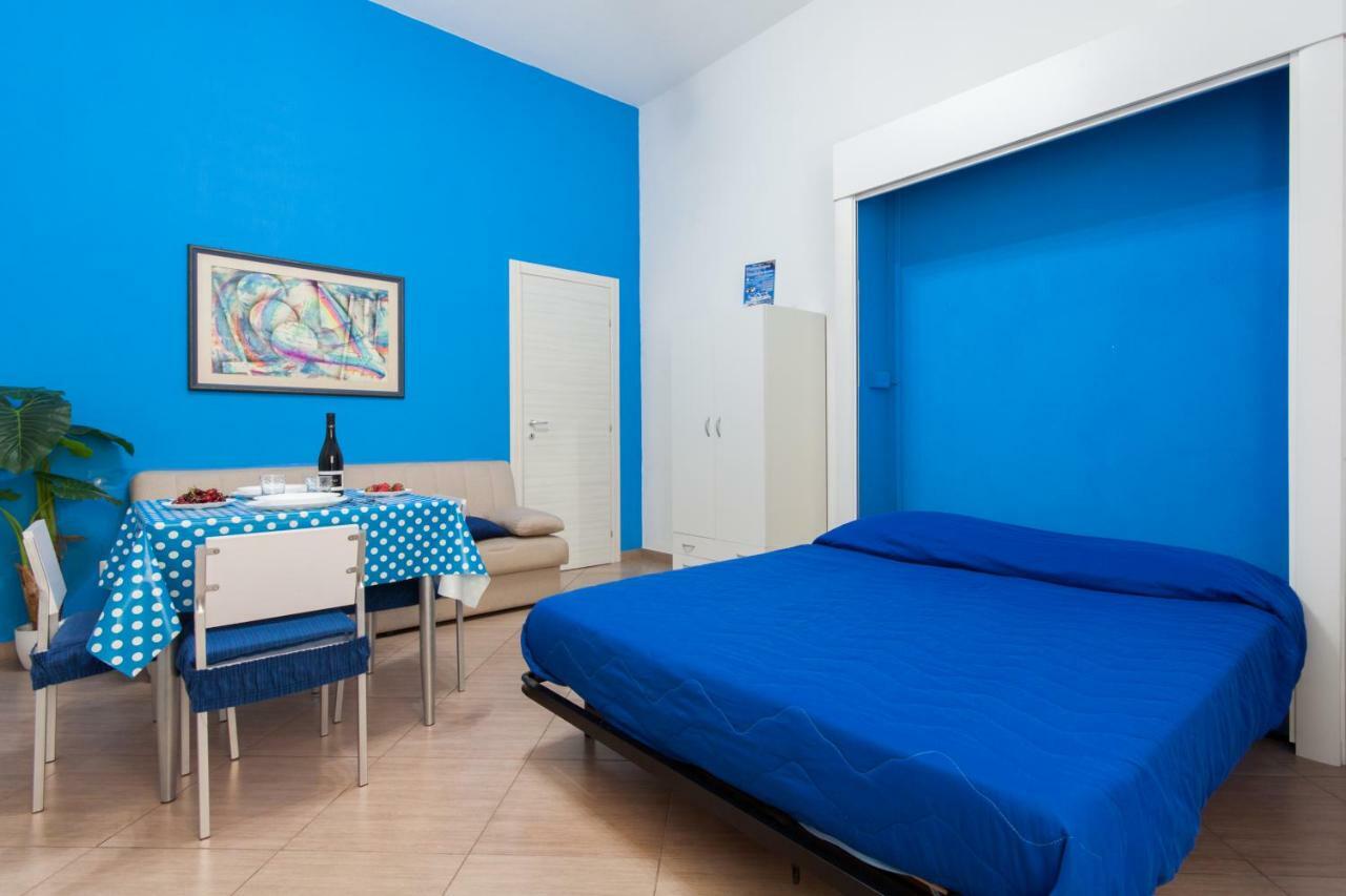 Casa Vacanze Del Golfo カステッランマーレ・デル・ゴルフォ エクステリア 写真